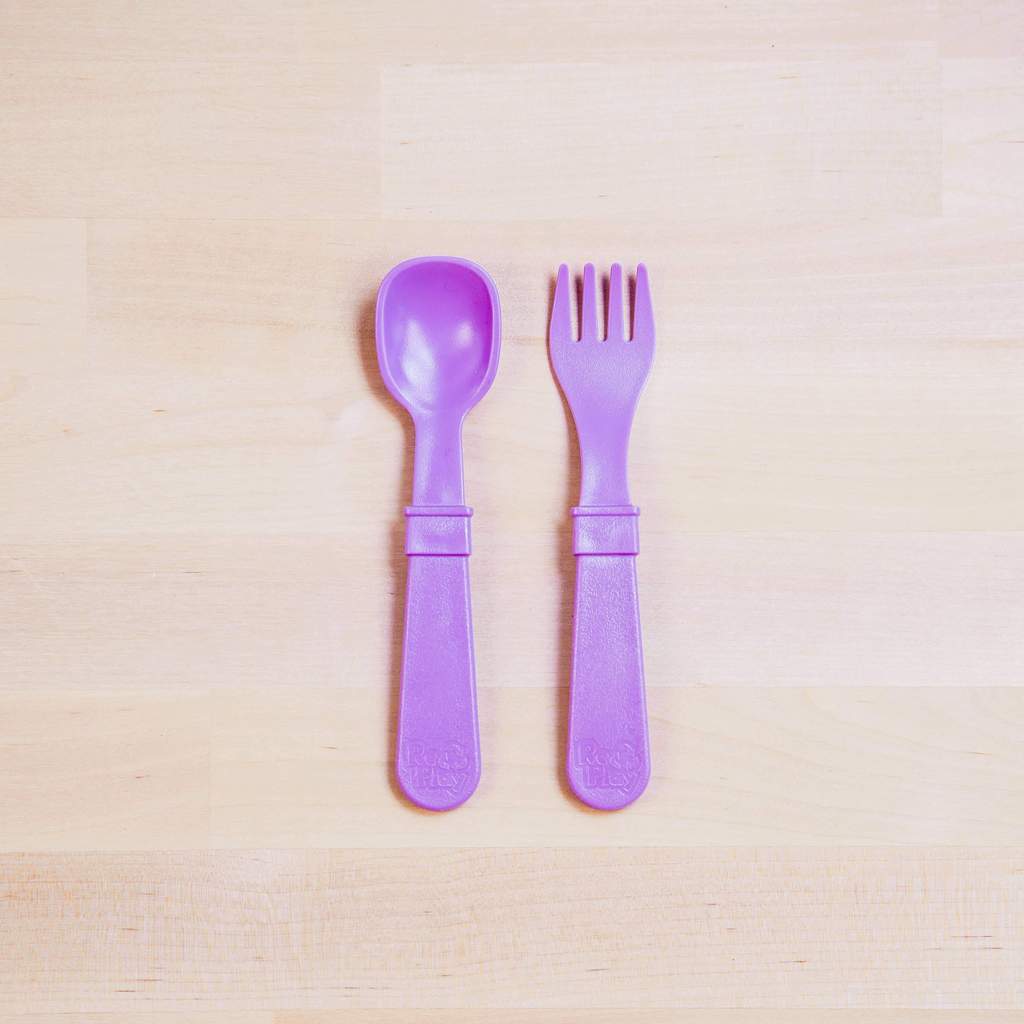 https://www.satarahome.com/cdn/shop/products/toddler-utensil-pair--005_00035_purple_1024x1024_b31ceb4c-b1da-4687-857d-55df8263cd13_2000x.jpg?v=1586135220